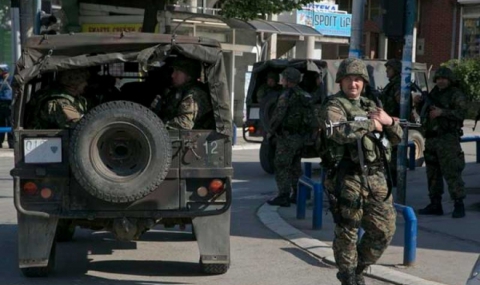 Полицията блокира центъра на Куманово - 1
