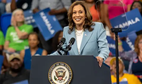 Камала Харис написа книга за кандидатпрезидентската си кампания (ВИДЕО) - 1