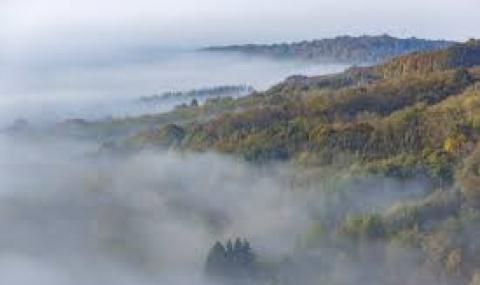 Мъгла в равнините, слънчево в планините - 1