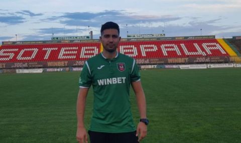 Първо във ФАКТИ: Даниел Генов подписва с нов отбор от efbet Лига - 1