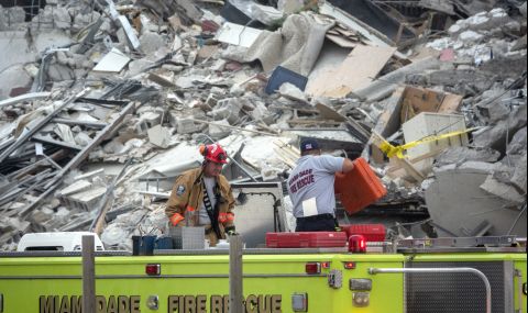 22-ма загинали във Флорида, 128 души все още се издирват - 1