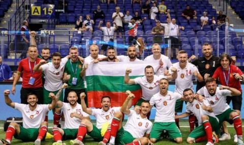 България подчини Италия на мини футбол и е на 1/4-финал на Европейското - 1