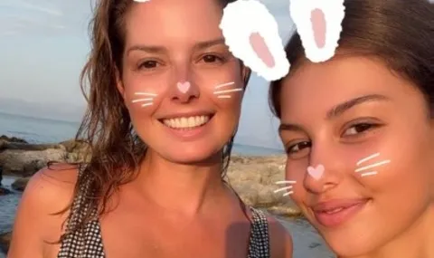 Алекс Сърчаджиева показа порасналата си дъщеря София Ласкин в Рим (СНИМКИ) - 1