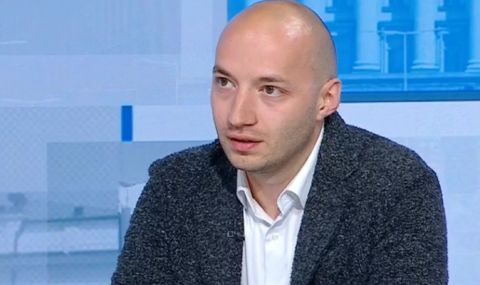 Димитър Ганев: Вторият мандат беше единственият шанс за неотиване на нови избори. ПП вероятно ще плати по-висока цена - 1