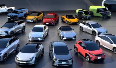 Догато другите наблягат на електромобили, Toyota продължава да печели пари от коли с ДВГ - 1