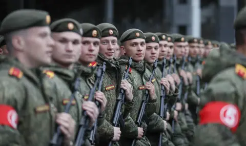 Foreign Policy: НАТО няма достатъчно войници срещу армията на Путин - 1