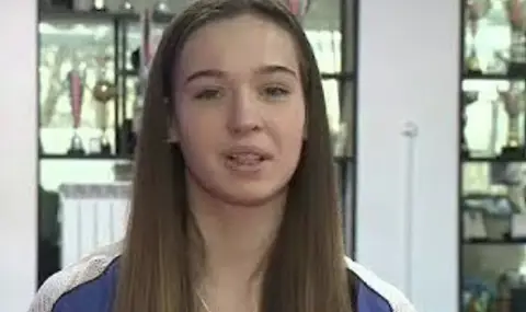 Моника Петкова със златен медал от Световната купа по кикбокс - 1