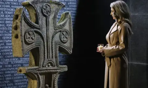 Рая Назарян отдаде почит на жертвите на комунистическия режим