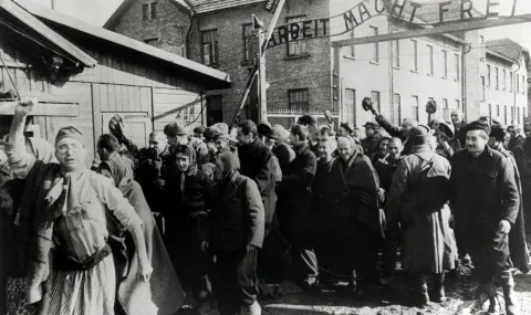 October 7, 1944 Auschwitz Uprising: Jews blow up Crematorium IV - 1