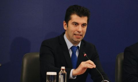 Кирил Петков: Сваляме акциза за горивата срещу инфлацията - 1