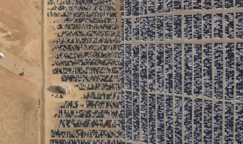 Изчезна огромно „гробище“ от непродадени Volkswagen-и - 1