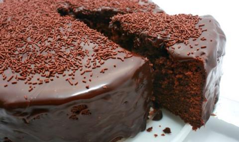 Рецепта на деня: Домашна торта с шоколадов крем - 1