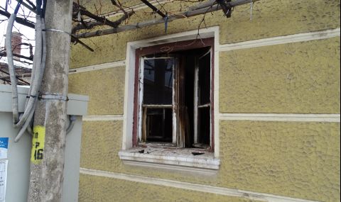 Мъж загина при пожар в къщата си в Кюстендилско - 1