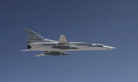 Russia attacks Kiev with 'Dagger' hypersonic missiles  - 1