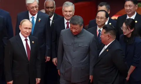 Тираните искат да живеят вечно - 1