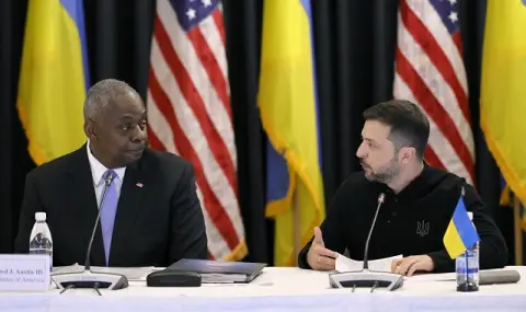 The Pentagon in Kyiv! Lloyd Austin Announces New $400 Million Military Aid Package For Ukraine  - 1