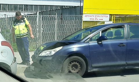 Три коли се нанизаха в София (СНИМКИ) - 1