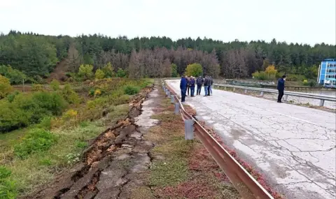 Удължават с 24 часа евакуацията на жителите на русенското с. Николово - 1