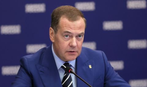 Медведев: Пращането на изтребители на Украйна е директна война срещу Русия - 1