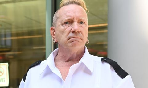 Джони Ротън от "Sex Pistols" разказа как е преживял смъртта на съпругата си - 1