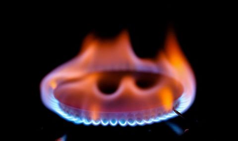 КЕВР реши: Природният газ поевтинява с 47% през ноември - 1
