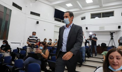 Кипър: Обмислят връщане на маските на закрито - 1