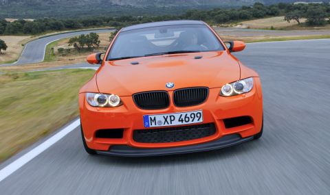 Боен клуб: Най-малкото BMW с V8 мотор - 1
