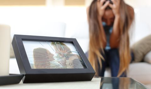 Странните неща, които всяка зодия прави след раздяла - 1