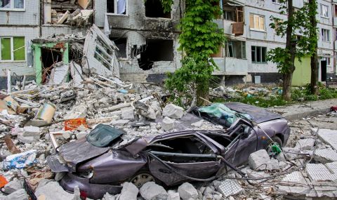 Най-малко четирима загинали при обстрел на Харков - 1