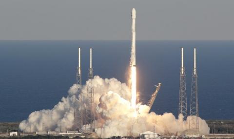 SpaceX изстреля телескоп, който ще търси извънземни - 1