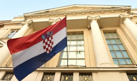 Хърватски депутат мълча от парламентарната трибуна (ВИДЕО) - 1