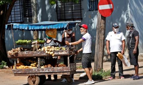 Куба отваря частично туризма, транспорта и търговията - 1