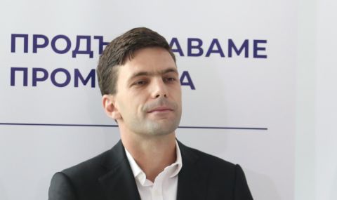 Никола Минчев сменя Кирил Петков. "Продължаваме промяната" вземат днес мандата - 1