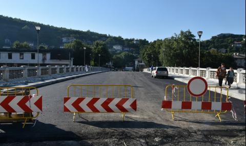 Транспортният мост в Ловеч остава затворен на 5 и 6 август - 1