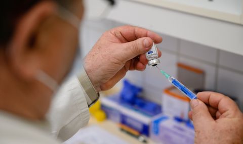 Сърбия снабдява Северна Македония с руски ваксини - 1