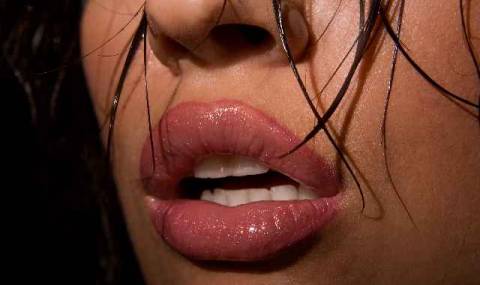 Мъжете обожават хиалуронови устни - 1