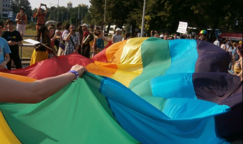 Около 1600 на гей парада в София - 1