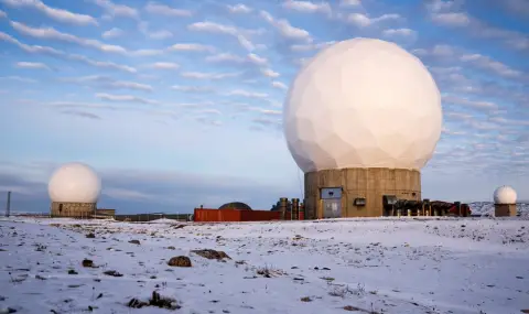 Американски самолети се отправиха към Гренландия на фона на заплахите на Тръмп ВИДЕО