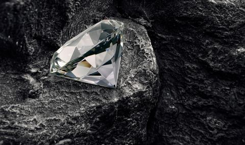 Учени откриха най-древния известен диамант на планетата - 1