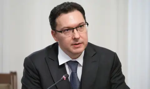 Mitov awards 400 leva to all police officers and employees of the Ministry of Interior for Christmas  - 1