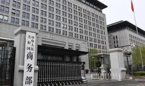 Пекин призова "наглия" ЕС да извади китайските компании от последния пакет санкции срещу Русия - 1