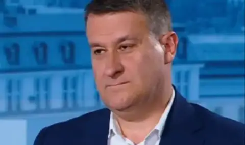 Доц. Милен Любенов: Опозицията закъснява с обявяването на кандидат за президент