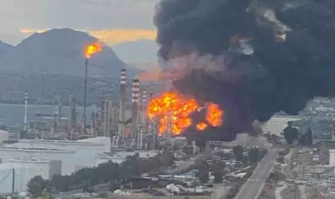 The second largest refinery in Greece caught fire  - 1