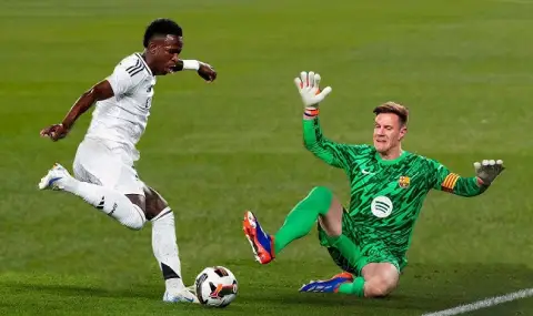 Тер Стеген разясни бъдещето си пред феновете на Барселона - 1