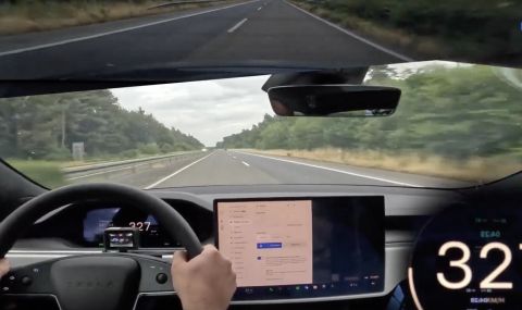 Снимаха Tesla Model S с над 320км/ч по магистралата (ВИДЕО) - 1