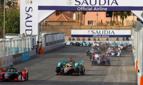 В Саудитска Арабия: Няма да купуваме Формула 1, това са спекулации! - 1