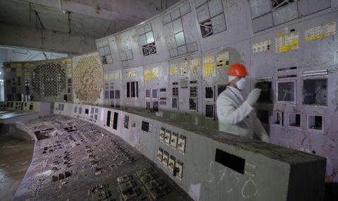 Пожари горят близо до АЕЦ "Чернобил", радиационните равнища са в нормите - 1