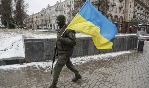 ISW: Лошото време бави, но не спира боевете на фронта в Украйна  - 1