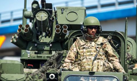 САЩ обмисля изпращането на военни сили в България - 1