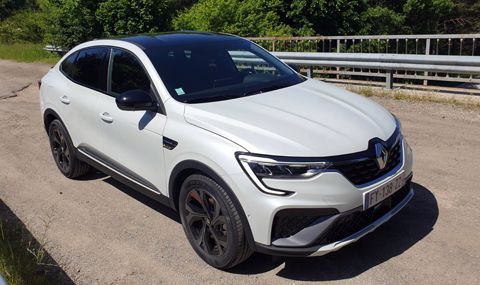 Тест и БГ цени на новото купеобразно SUV на Renault - 1